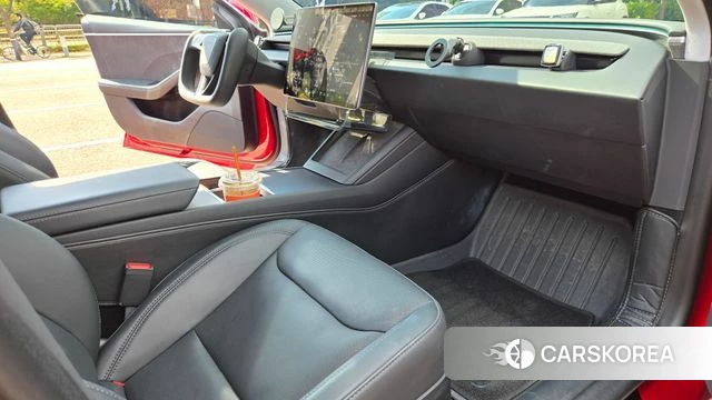 Tesla Model 3 2024 Красный из Кореи, фото 3