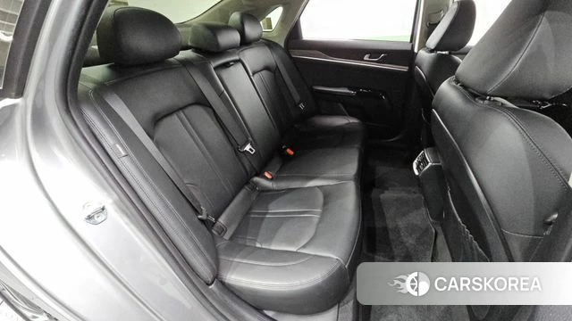 Kia K5 3rd generation 2021 Серебристо-серый из Кореи, фото 3