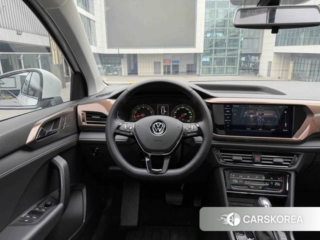 Volkswagen Tharu 2021 Белый из Китая, фото 3