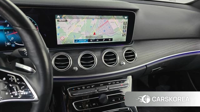 Mercedes-Benz E-Class W213 2022 Синий из Кореи, фото 3