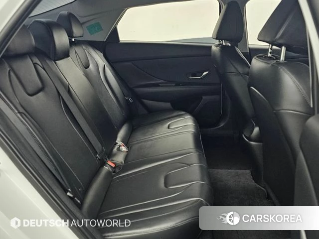 Hyundai Avante (CN7) 2022 Белый из Кореи, фото 3