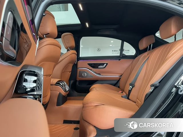 Mercedes-Benz S-Class 2022 Черный из Китая, фото 3