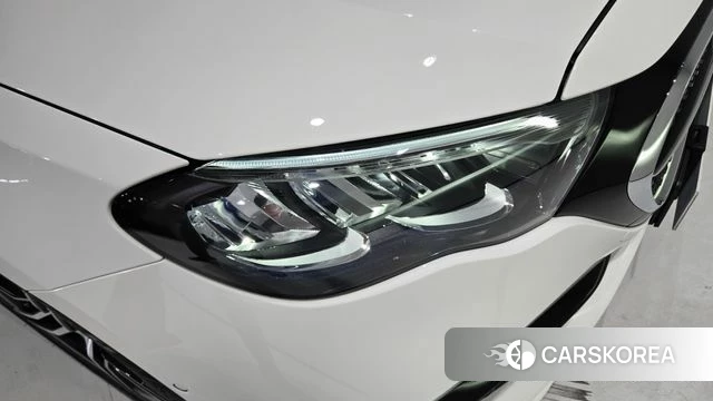 Mercedes-Benz E-Class W214 2026 Белый из Кореи, фото 3