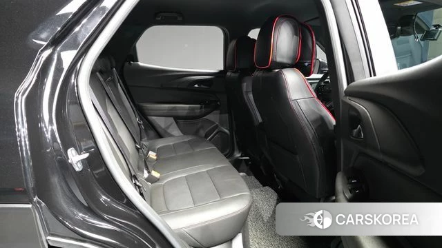 Chevrolet (GM Daewoo) Trailblazer 2023 Черный из Кореи, фото 3