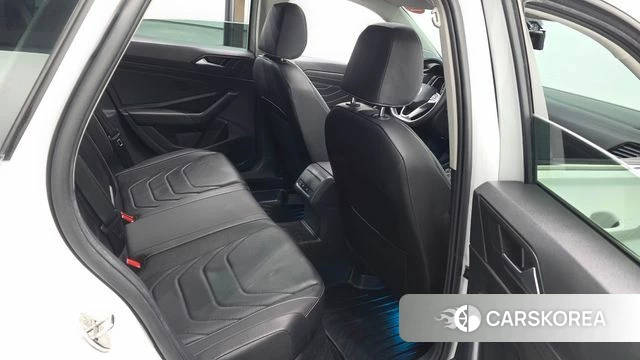 Volkswagen 7th Generation of Jetta 2022 Белый из Кореи, фото 3