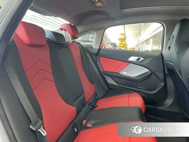BMW 2 series 2025 Темно-серый из Китая, фото 3