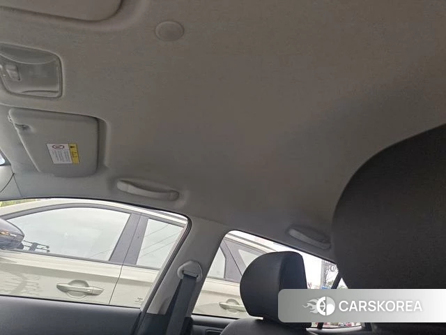 Kia KX1 2025 Белый из Китая, фото 3