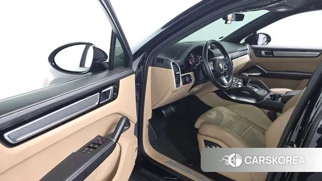 Porsche Cayenne (PO536) 2020 Черный из Кореи, фото 3