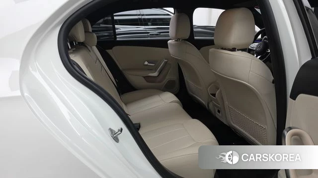 Mercedes-Benz A-Class W177 2022 Белый из Кореи, фото 3
