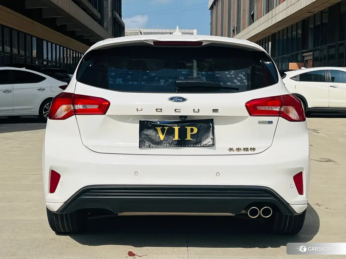 Ford Focus 2022 Белый из Китая, фото 3