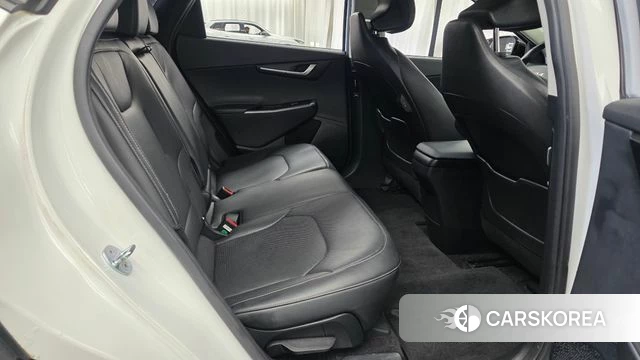 Kia EV6 2022 Белый из Кореи, фото 3