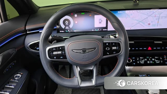 Genesis GV70 2024 Белый из Кореи, фото 3