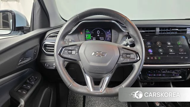 Chevrolet (GM Daewoo) Bolt EUV 2022 Светло-серебряный цвет из Кореи, фото 3