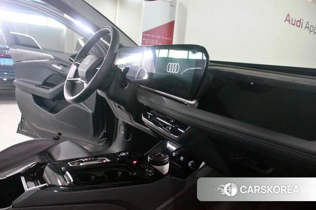 Audi A6 e-Tron 2025 Черный из Кореи, фото 3