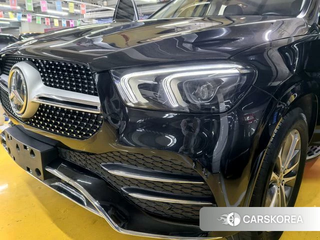 Mercedes-Benz GLE 2023 Черный из Китая, фото 3