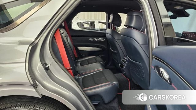 Genesis GV70 2021 Серебристо-серый из Кореи, фото 3