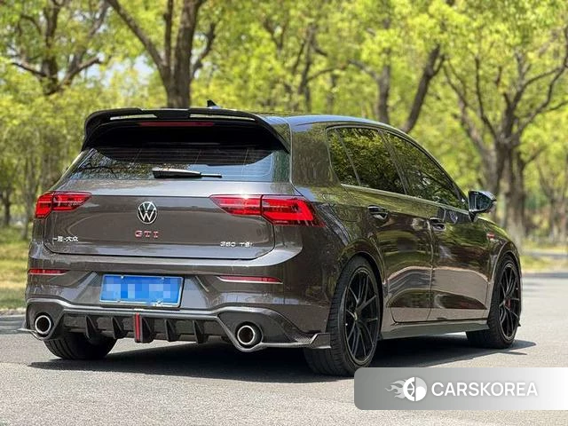 Volkswagen Golf 2023 Темно-серый из Китая, фото 3