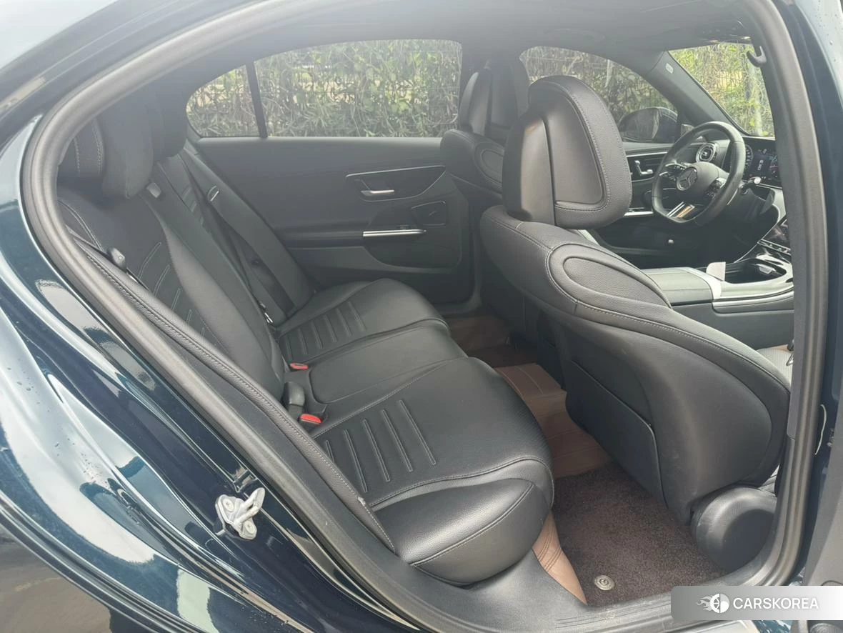 Mercedes-Benz C-class 2022 Зеленый из Китая, фото 3