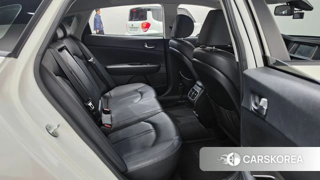 Kia The New K5 2nd generation 2018 Белый из Кореи, фото 3