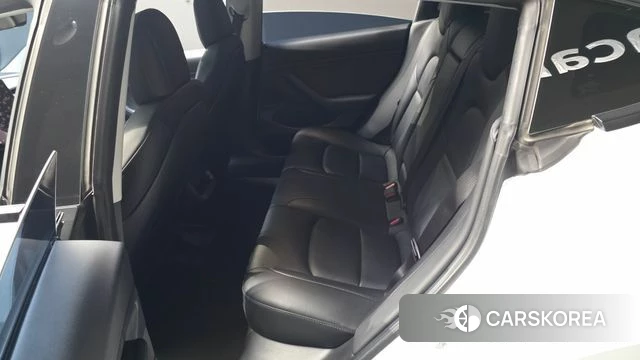 Tesla Model 3 2021 Белый из Кореи, фото 3