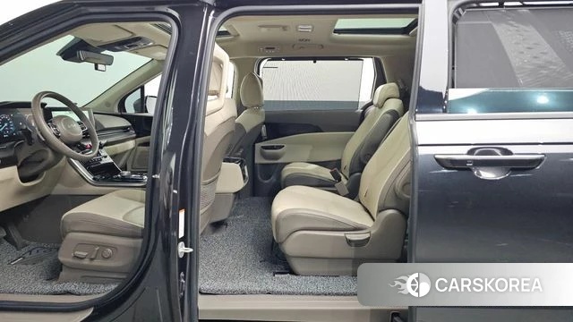 Kia Carnival 4th generation 2023 Серый из Кореи, фото 3
