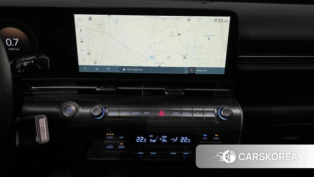 Hyundai Kona (SX2) 2025 Белый из Кореи, фото 3
