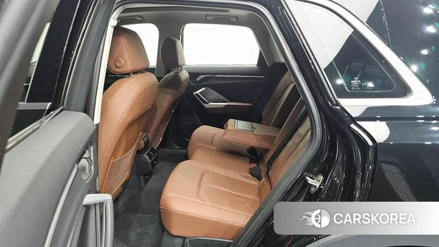 Audi Q3 (F3) 2025 Черный из Кореи, фото 3