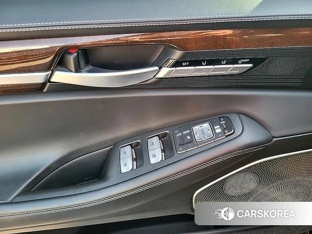 Genesis EQ900 2018 Черный из Кореи, фото 3