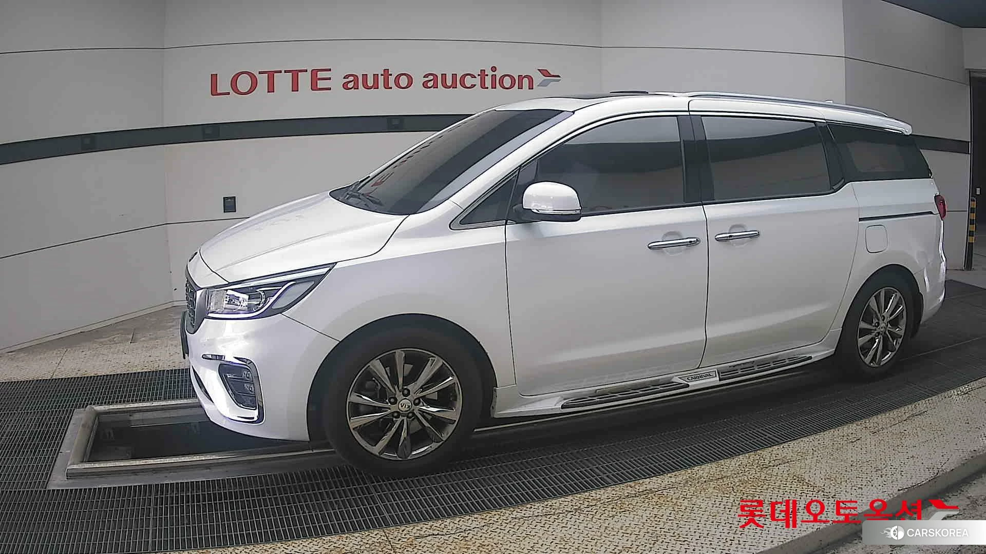 Kia Carnival 2020 Белый из Кореи, фото 3