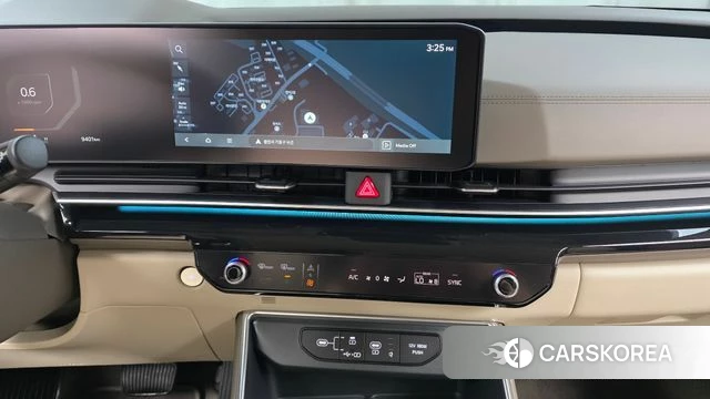 Kia The New Carnival 4th Generation 2025 Белый из Кореи, фото 3
