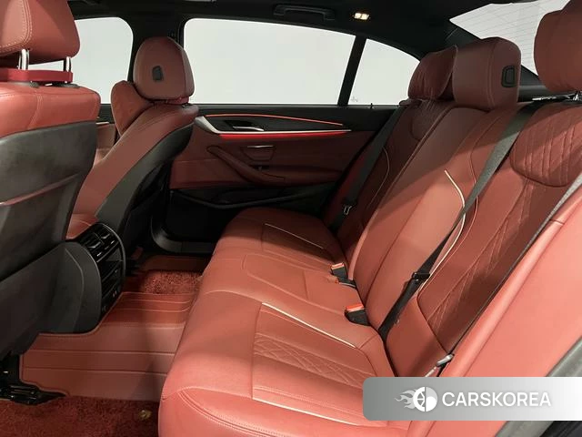 BMW 5 series 2023 Синий из Китая, фото 3