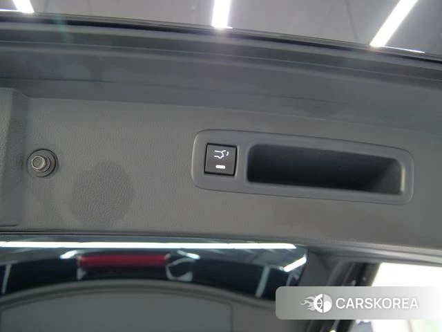 Toyota Crown 2025 Черный из Китая, фото 3