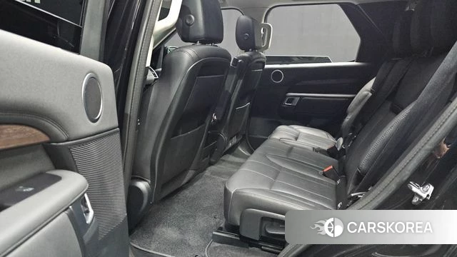 Land Rover Discovery 5 2019 Черный из Кореи, фото 3