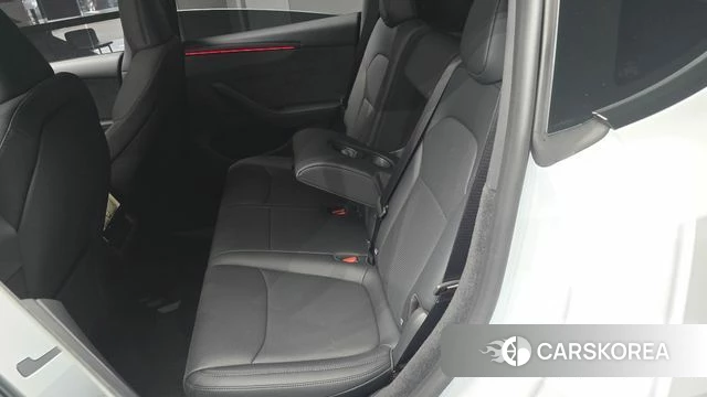 Tesla Model Y 2026 Белый из Кореи, фото 3
