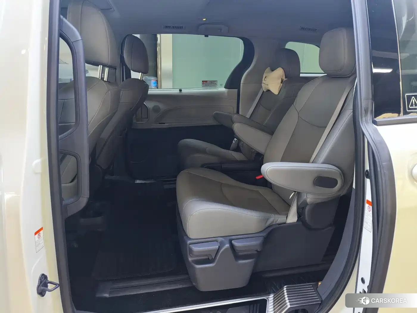 Toyota Granvia 2024 Белый из Китая, фото 3