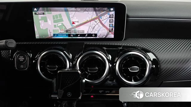 Mercedes-Benz A-Class W177 2020 Белый из Кореи, фото 3