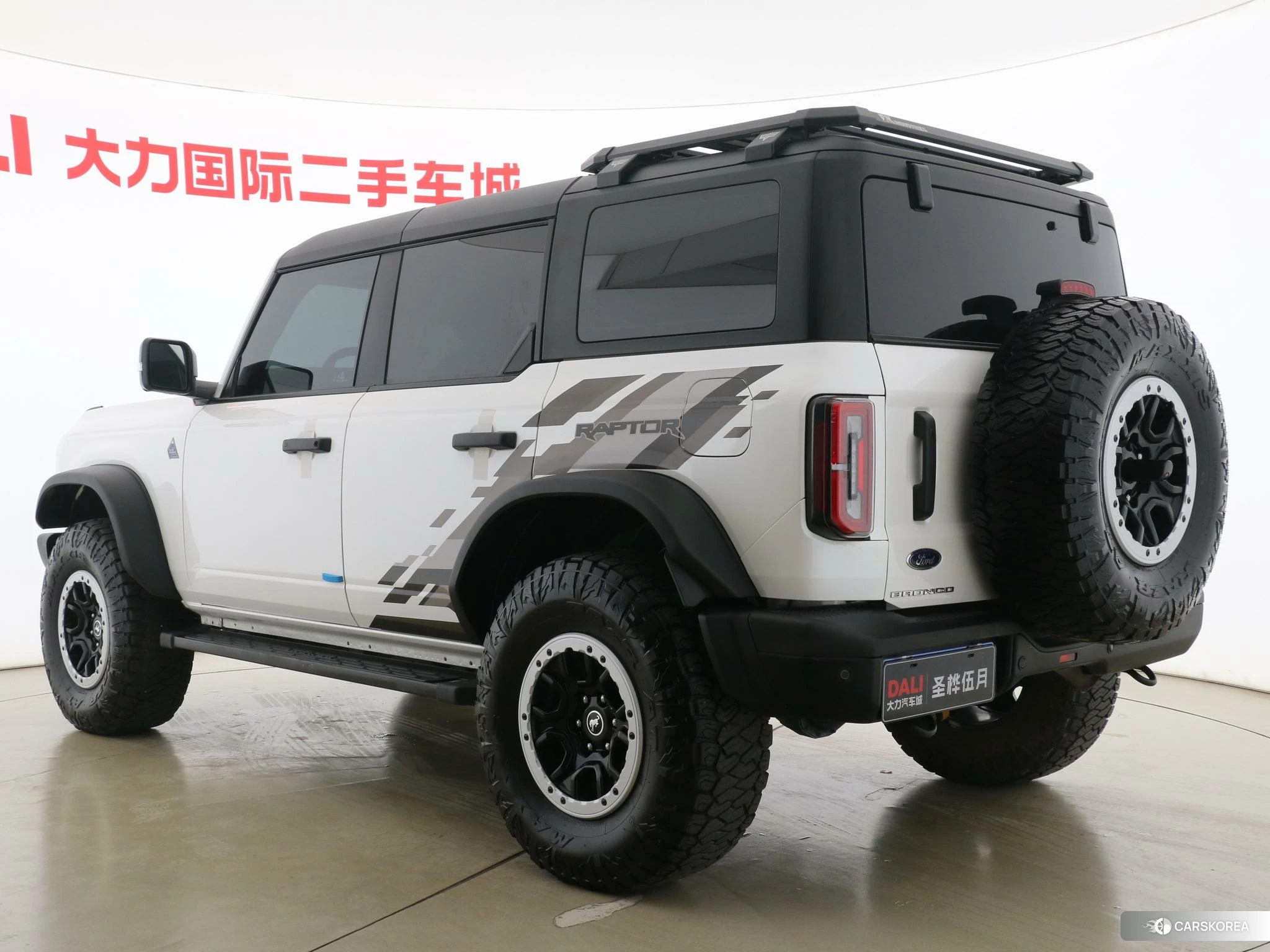 Ford Bronco 2024 Белый из Китая, фото 3