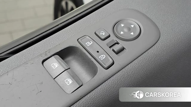 Hyundai Staria 2022 Белый из Кореи, фото 3
