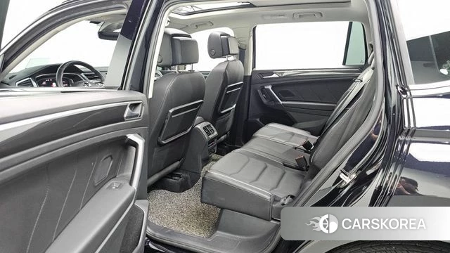 Volkswagen Tiguan Allspace 2020 Черный из Кореи, фото 3