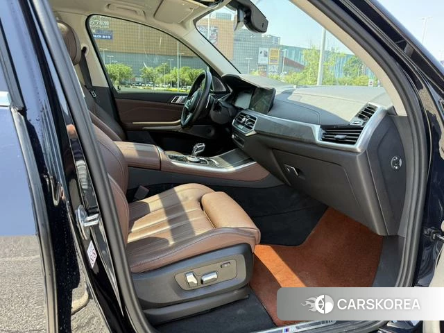 BMW X5 2022 Черный из Китая, фото 3