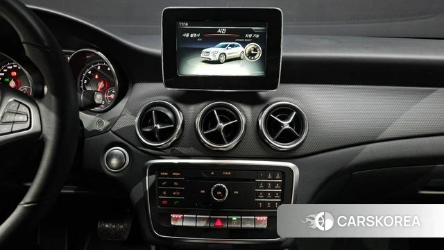 Mercedes-Benz GLA-Class X156 2019 Белый из Кореи, фото 3