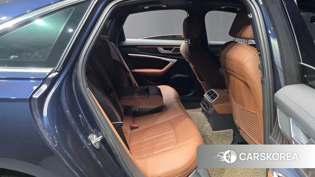 Audi A6 (C8) 2020 Синий из Кореи, фото 3