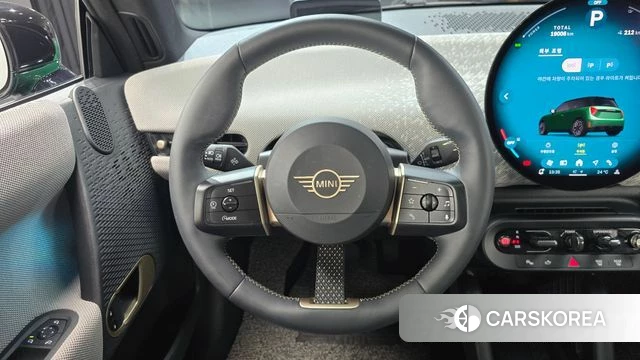 Mini Cooper Electric 4th Generation 2024 Зеленый из Кореи, фото 3