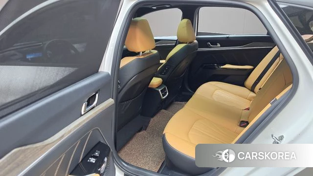Kia K5 Hybrid 3rd Generation 2023 Белый из Кореи, фото 3
