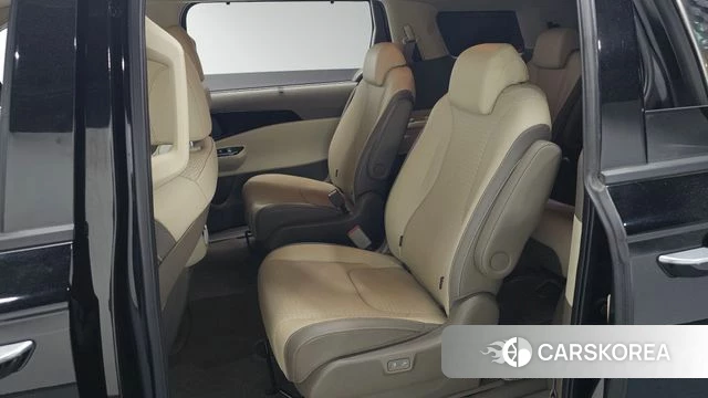 Kia Carnival 4th generation 2023 Черный из Кореи, фото 3