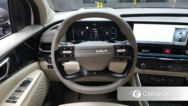 Kia The New Carnival 4th Generation 2025 Белый из Кореи, фото 3
