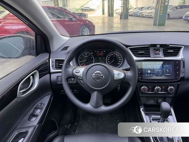 Nissan Sylphy 2021 Серебристо-серый из Китая, фото 3