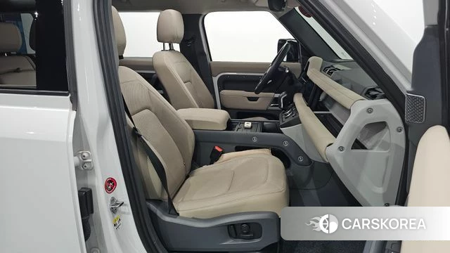 Land Rover Defender (L663) 2023 Белый из Кореи, фото 3