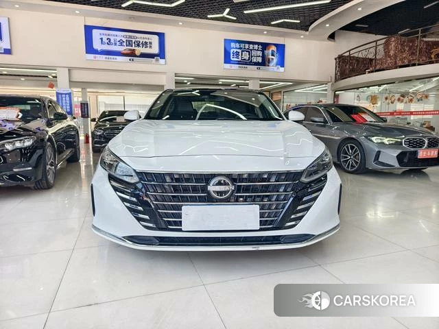Nissan Altima 2023 Белый из Китая, фото 3