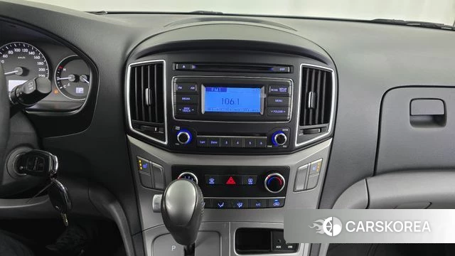 Hyundai The New Grand Starex 2021 Серебряный из Кореи, фото 3